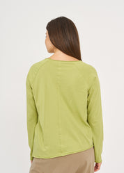 Long sleeve shirt and green cut