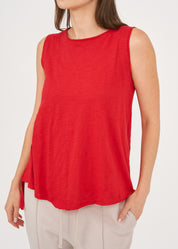 Red long back triangle top