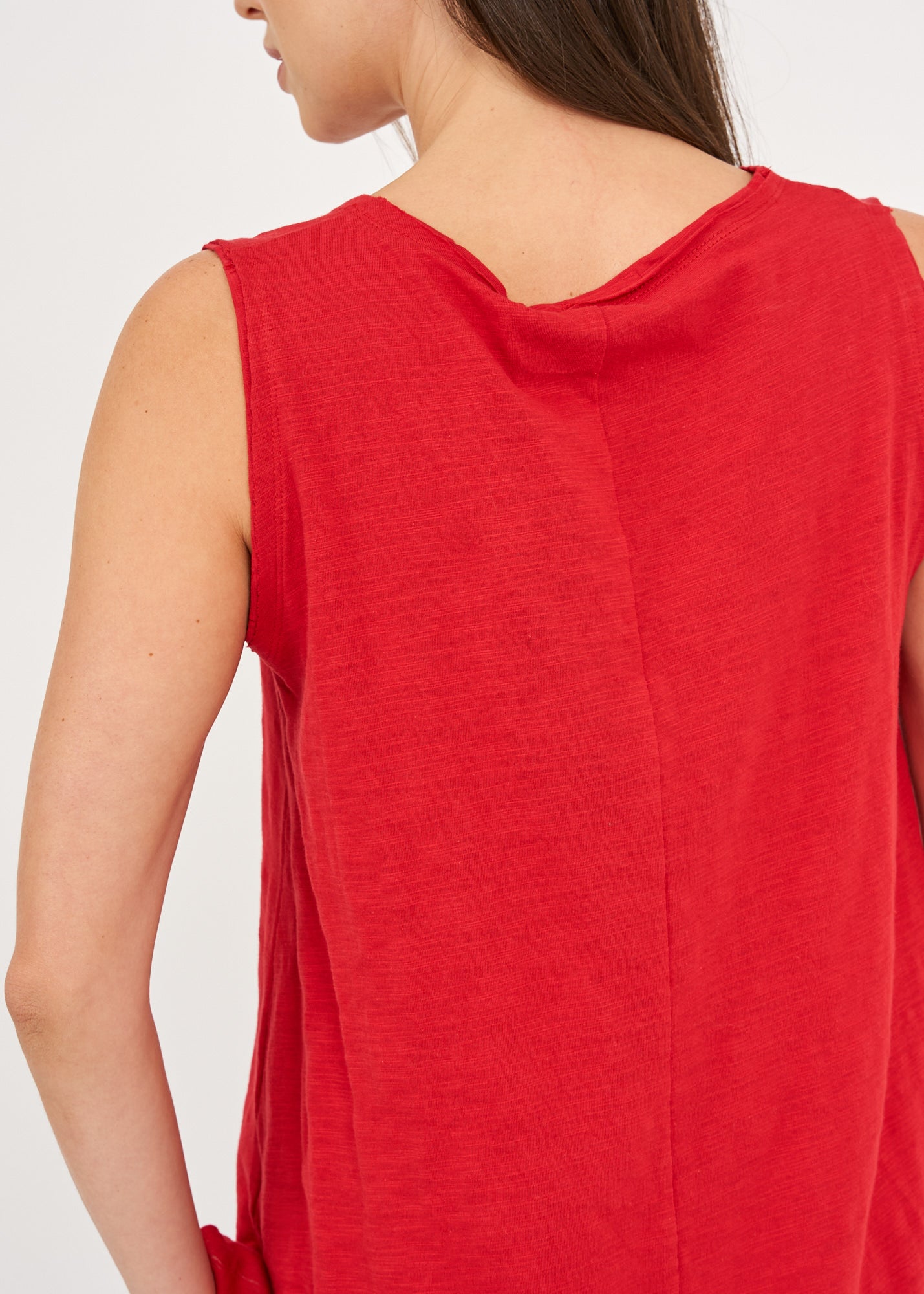 Red long back triangle top