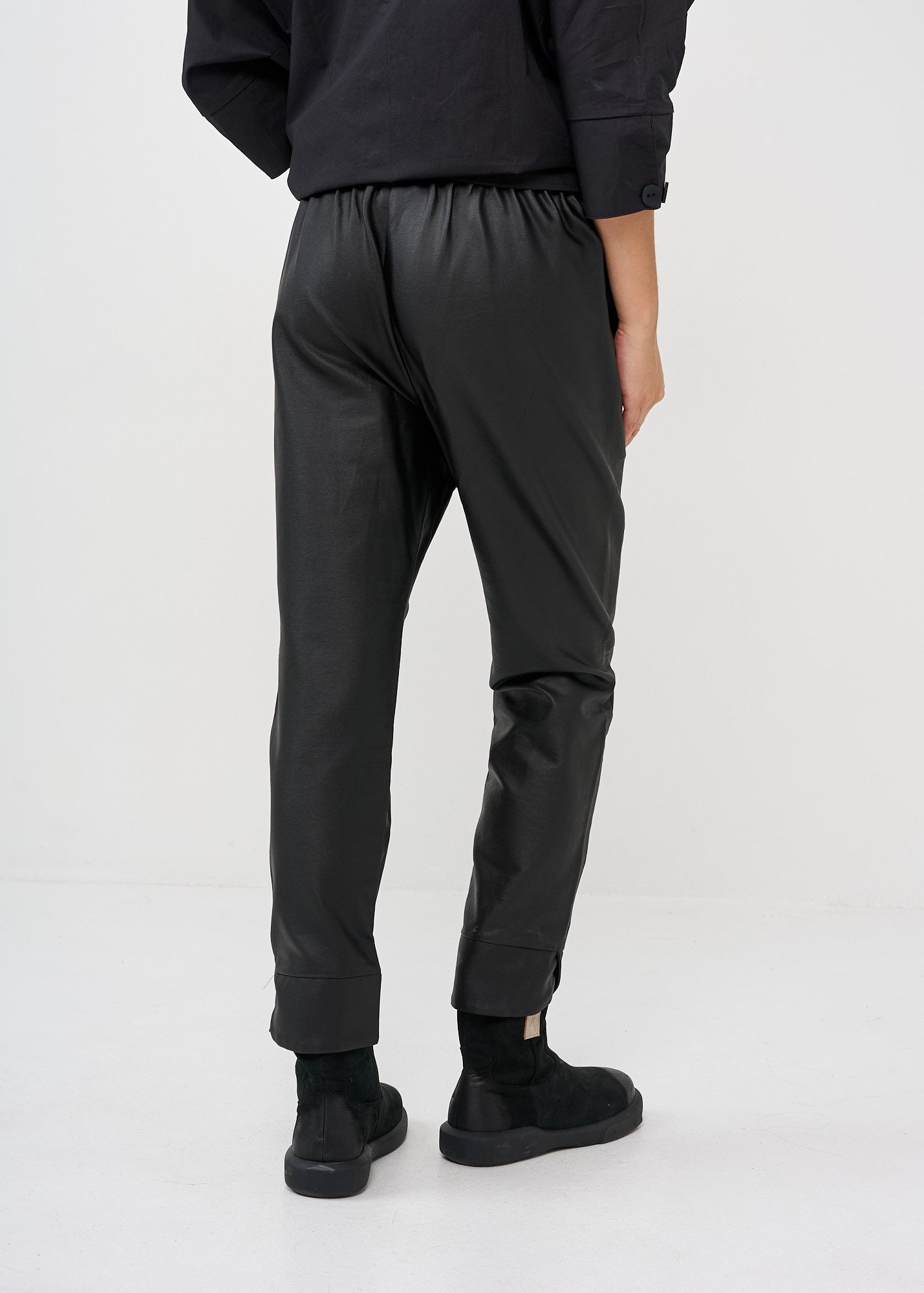 Faux Leather Boy Pants Straight Pockets Black