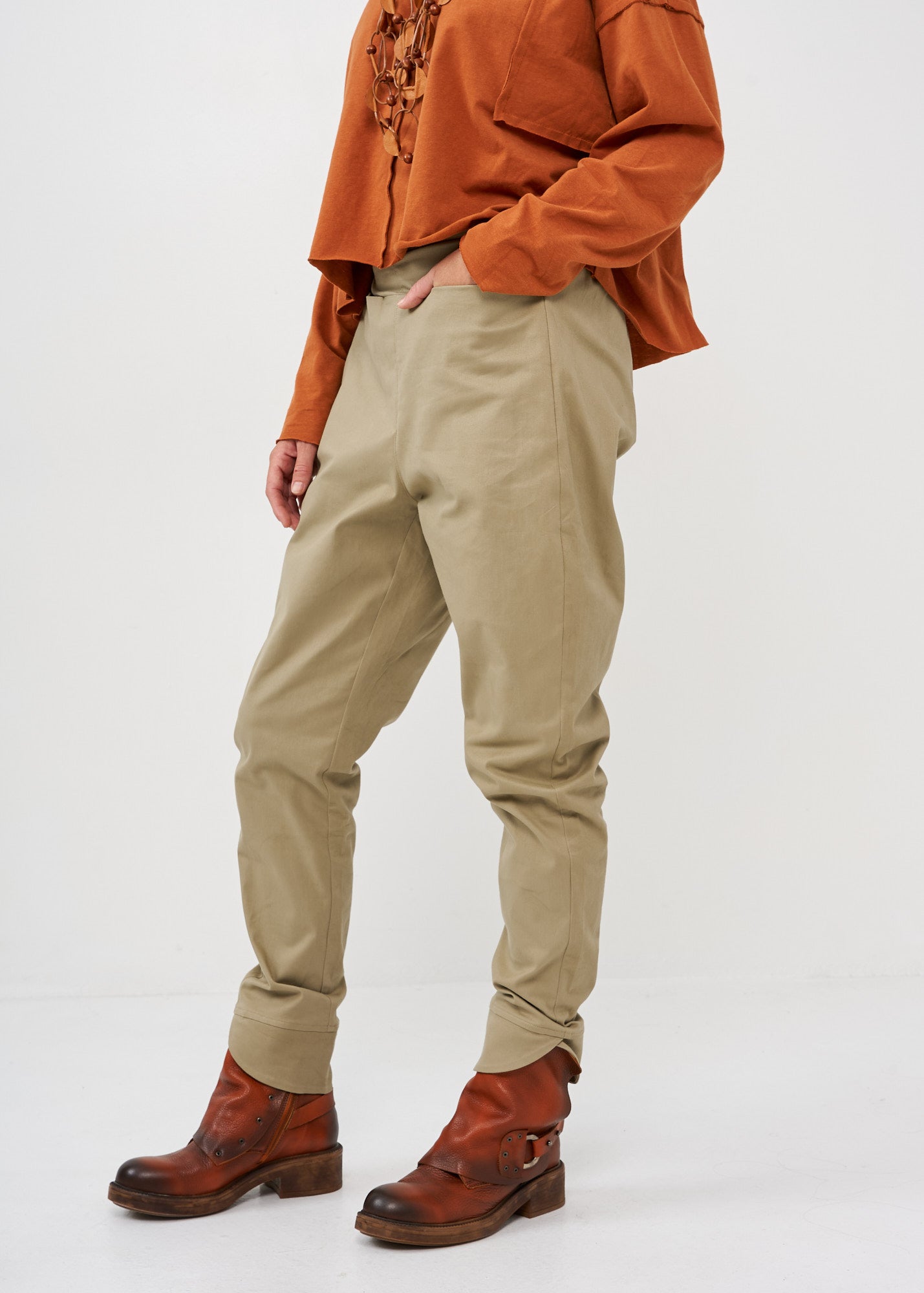 Boy pants straight pockets brown