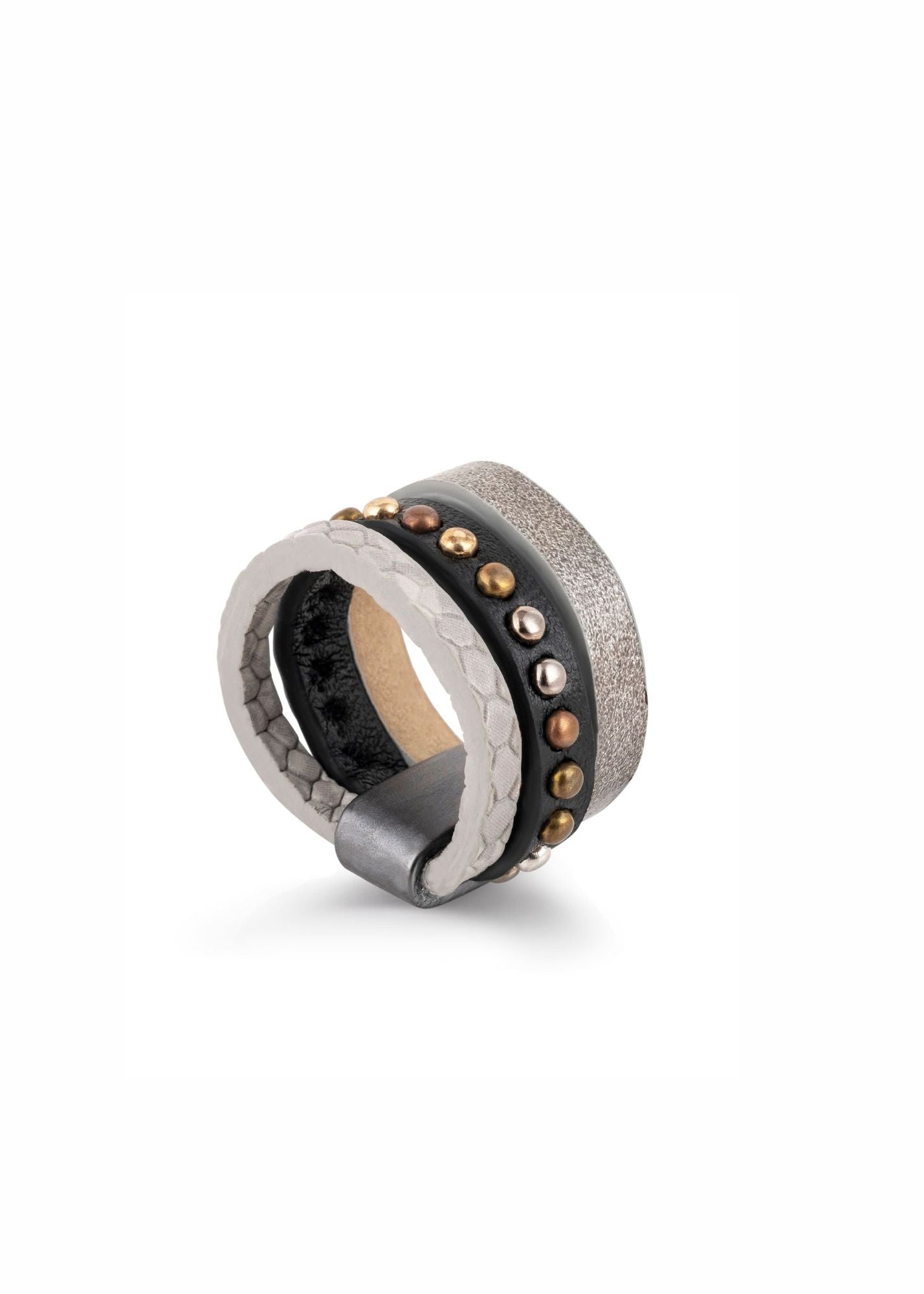 טבעת עור 3 שורות עם משובצת אבנים שחור