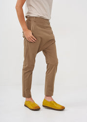 Brown long pants with back pockets