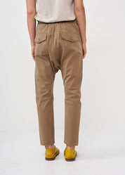 Brown long pants with back pockets