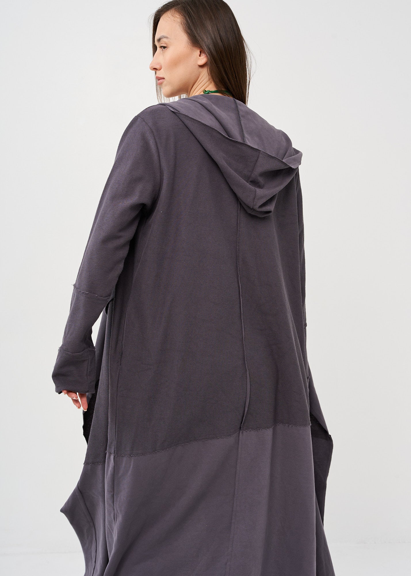 Long top in reverse fabric combination, dark gray