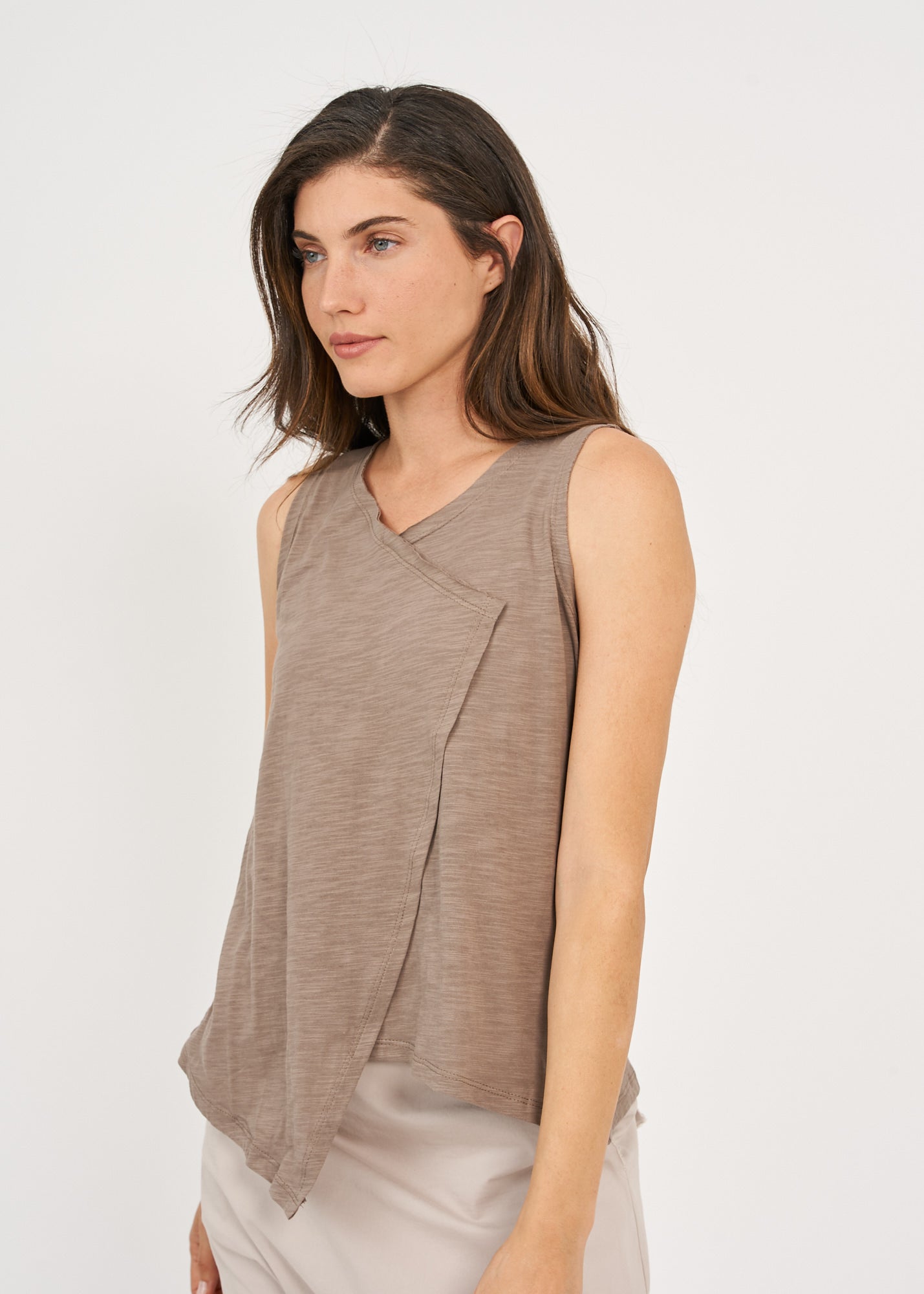 Brown V-neck slav tank top 