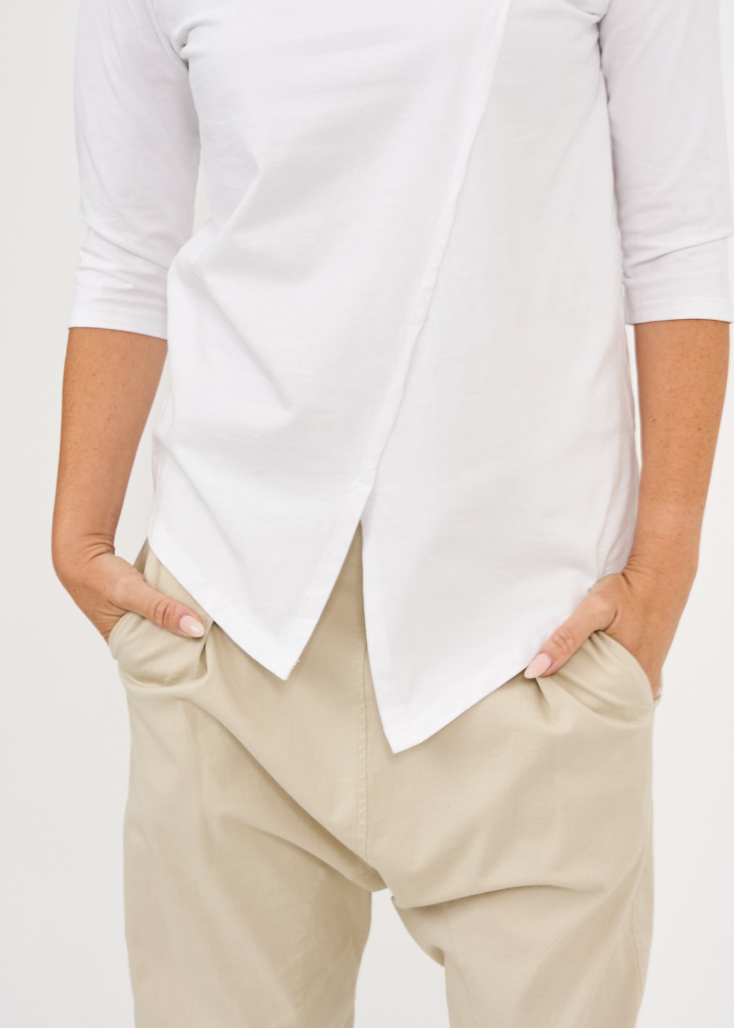 Diagonal stitching ends 3/4 white sleeve