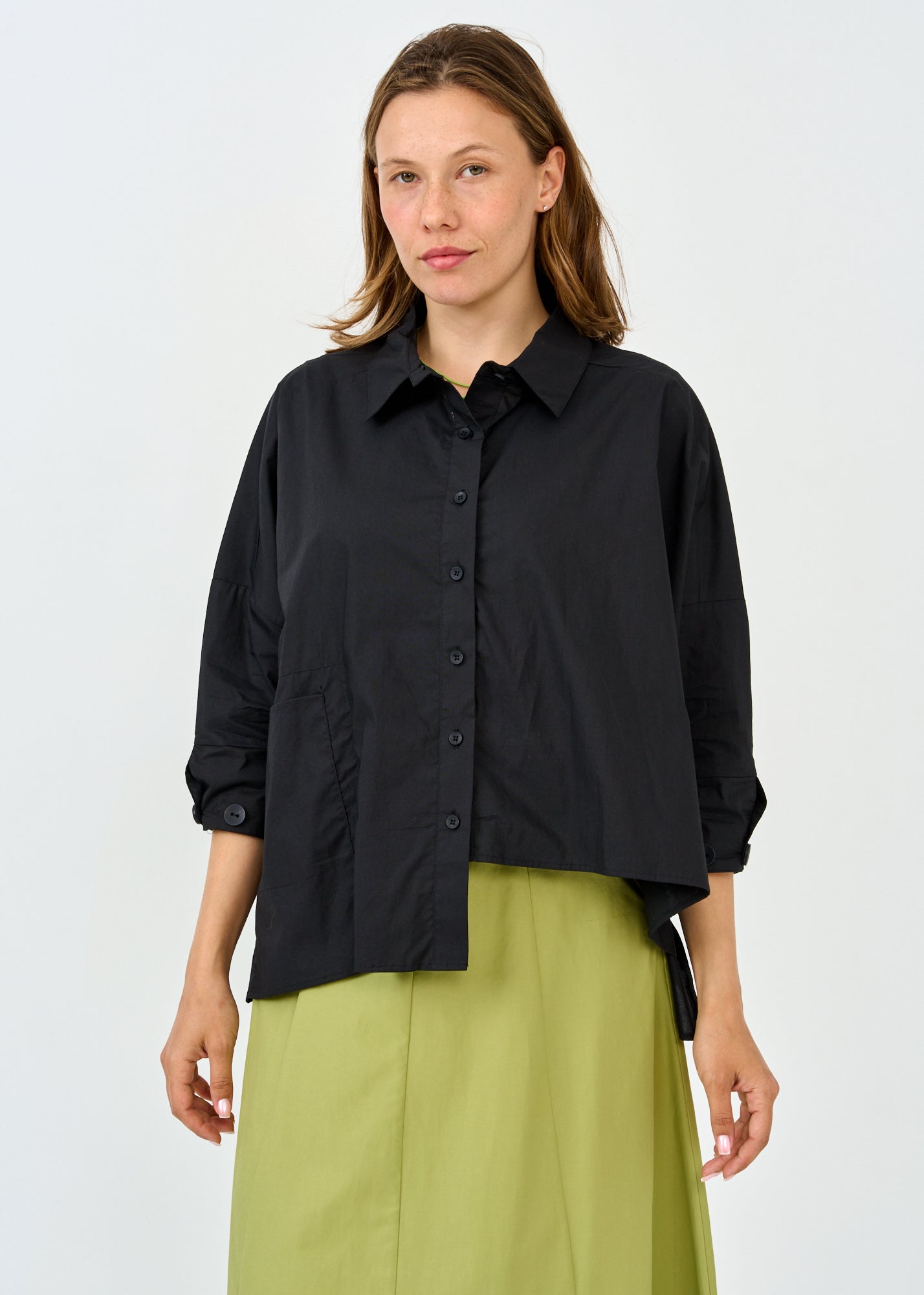 Short 3/4 buttoned shirt right pocket black