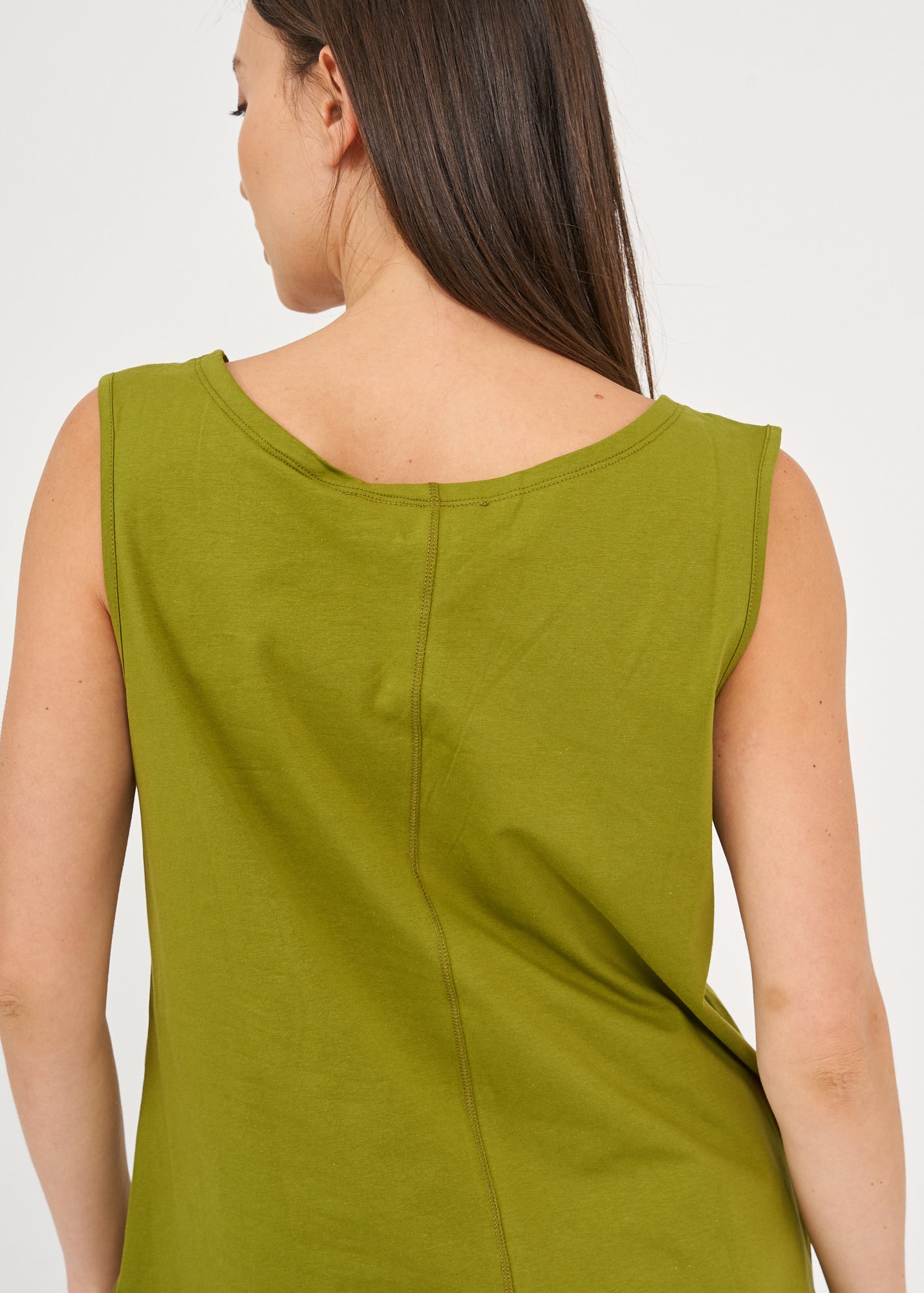 Undershirt base seam T forward left side long green