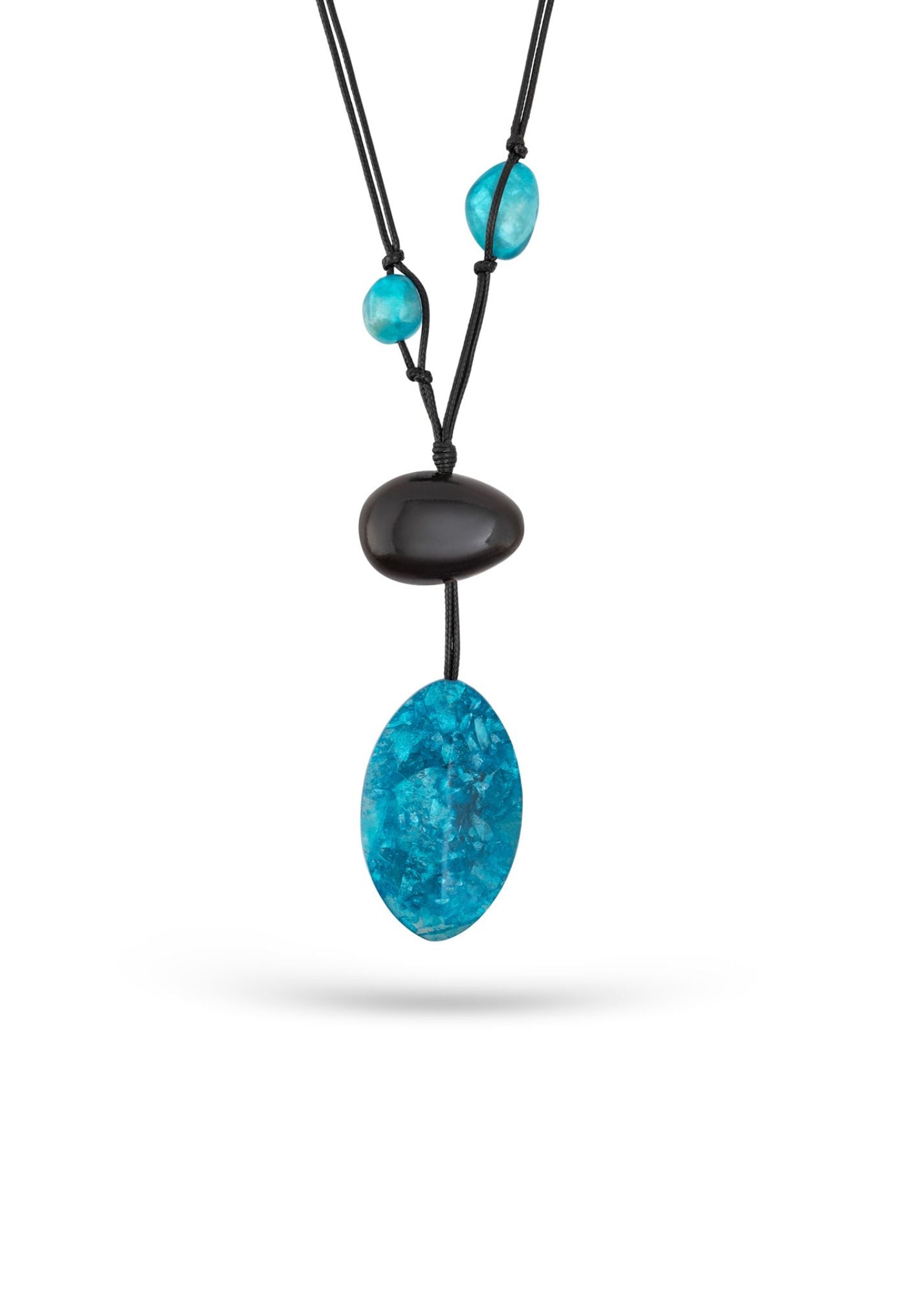 Handmade necklace combining turquoise resin shapes