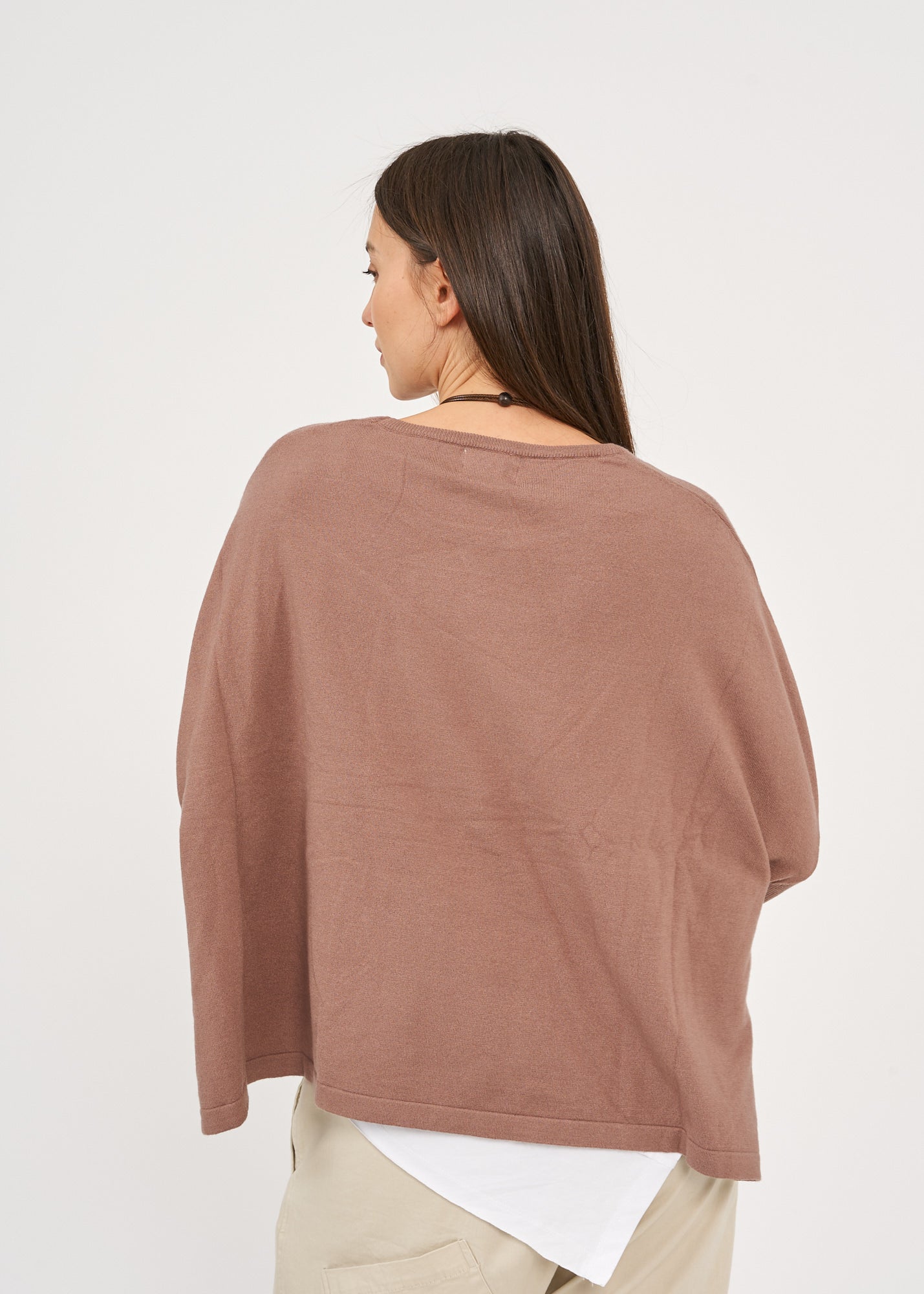 Basic round key brown knit