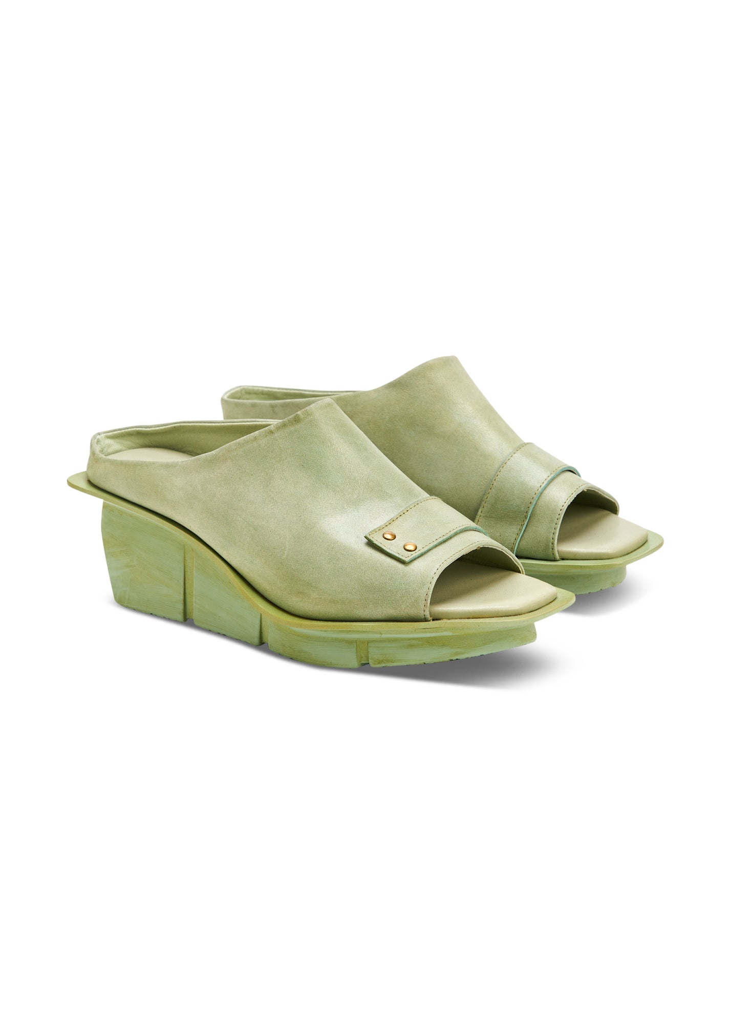 Green top strap platform heel shoes