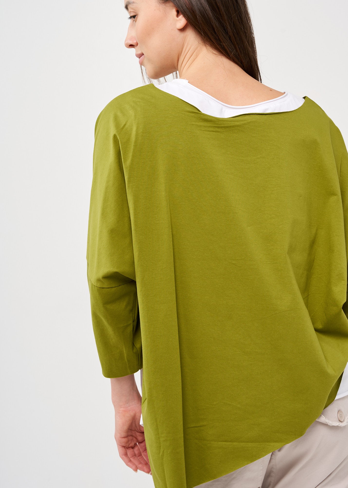 Green 3/4 sleeve oversized bat shirt