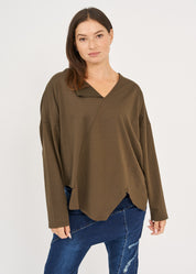 Brown long sleeve triangle collar shirt