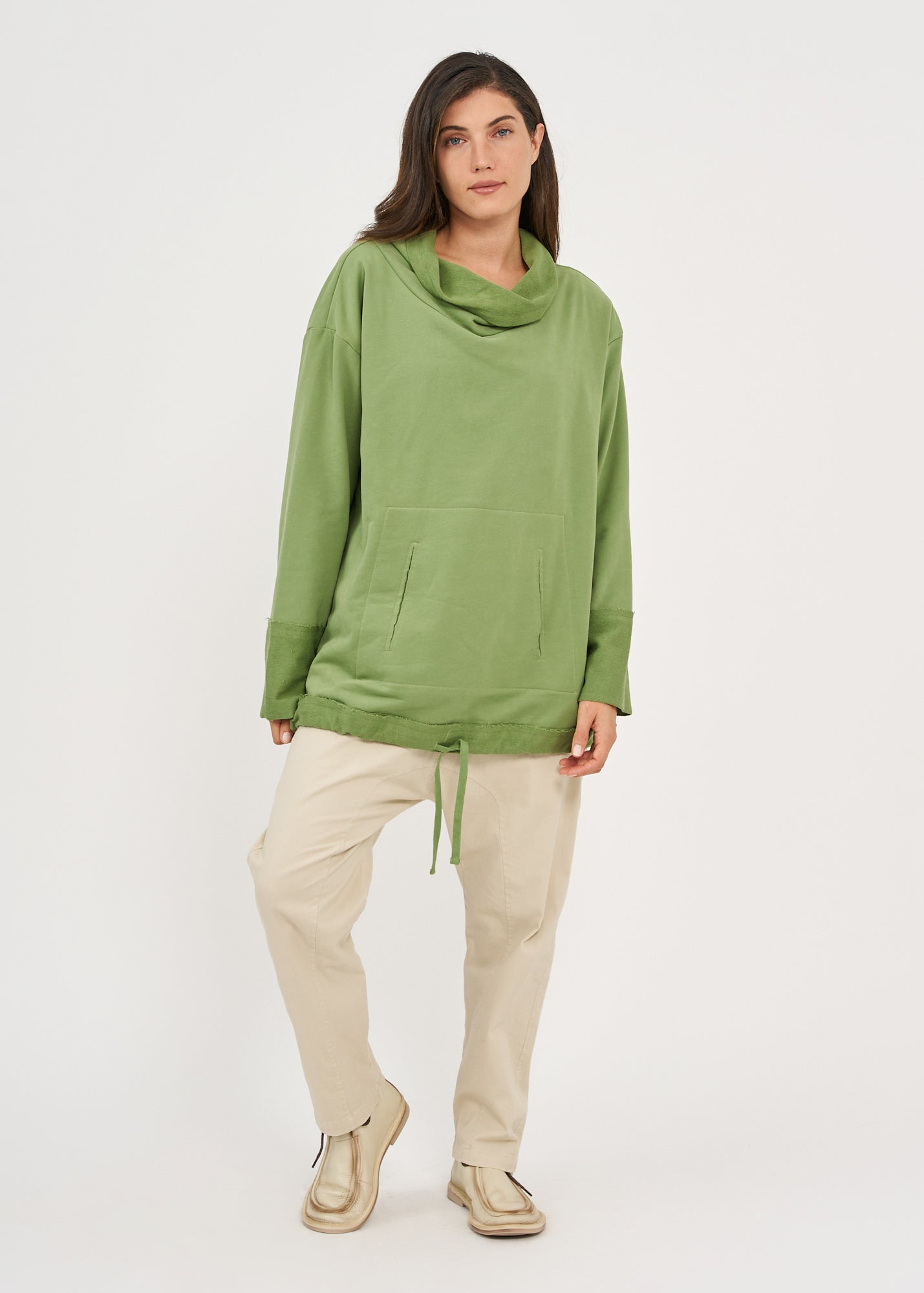 Green kangaroo pocket golf sweatshirt