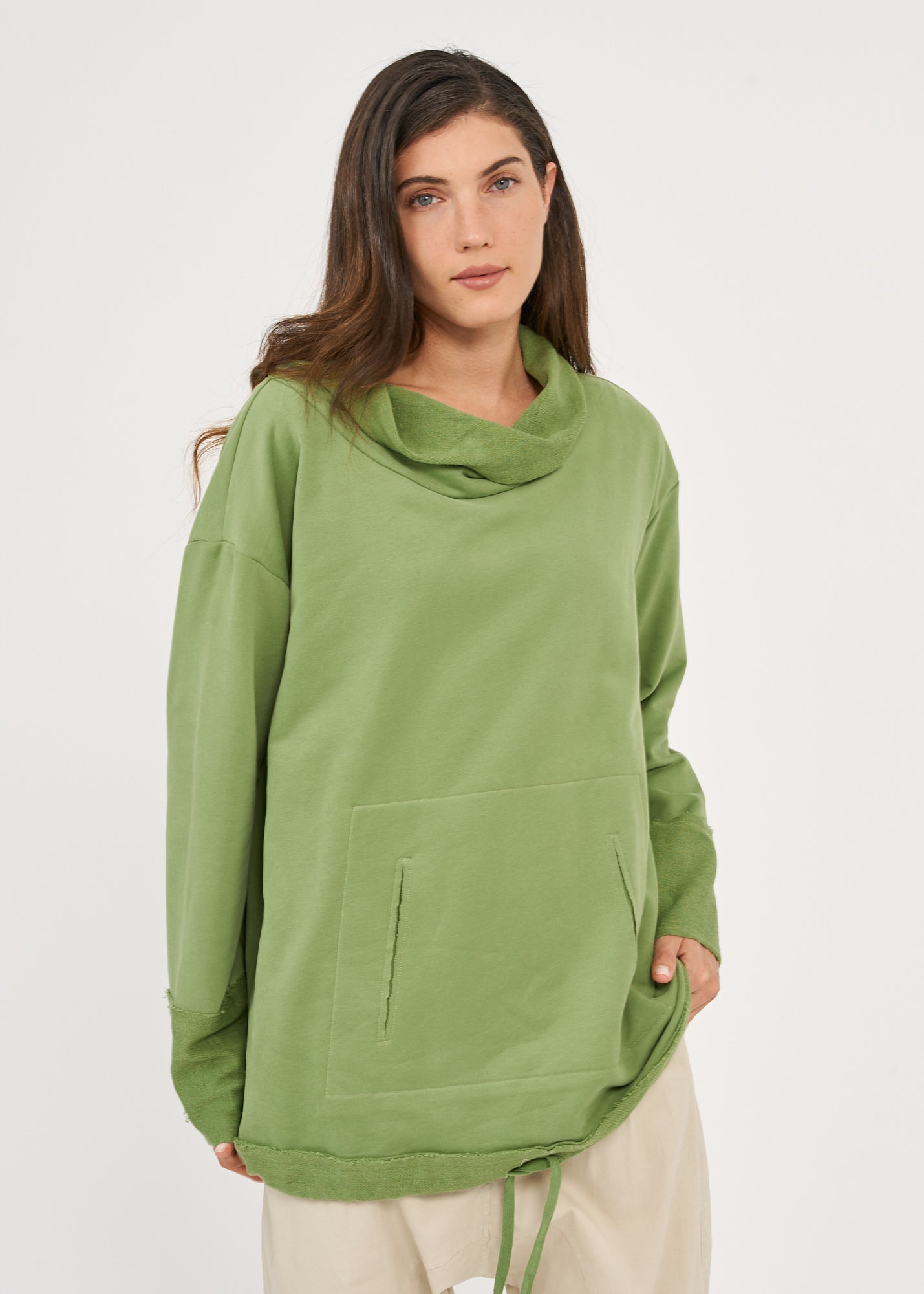 Green kangaroo pocket golf sweatshirt