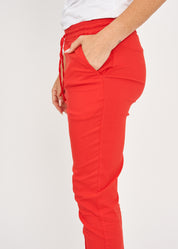 Basic pants with drawstring and diagonal pockets red