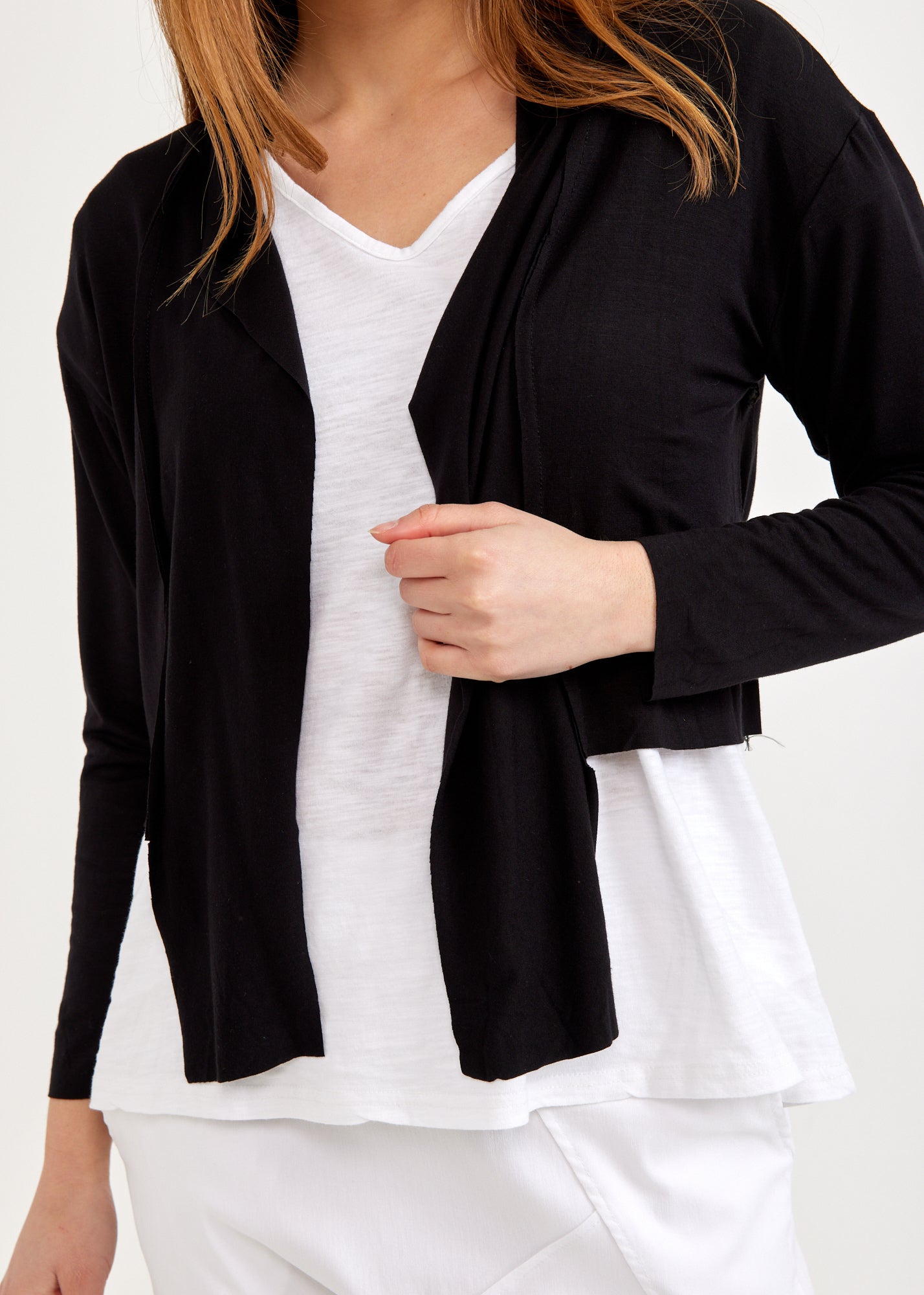 Small t-shirt top with black long sleeves