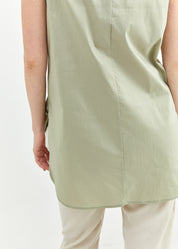 Asymmetric tank top and green fabric pocket