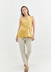 Asymmetric ending tank top and mustard fabric pocket