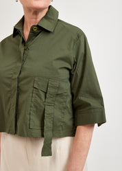 Short button-up with a green pocket