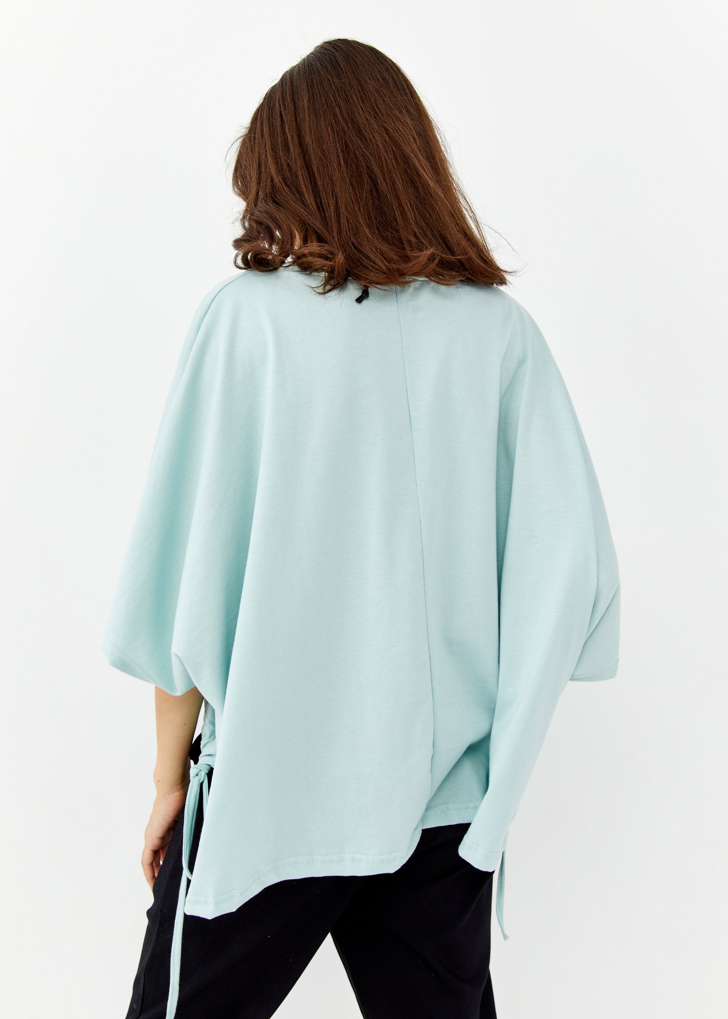 Short sleeve cotton shirt with turquoise drawstring