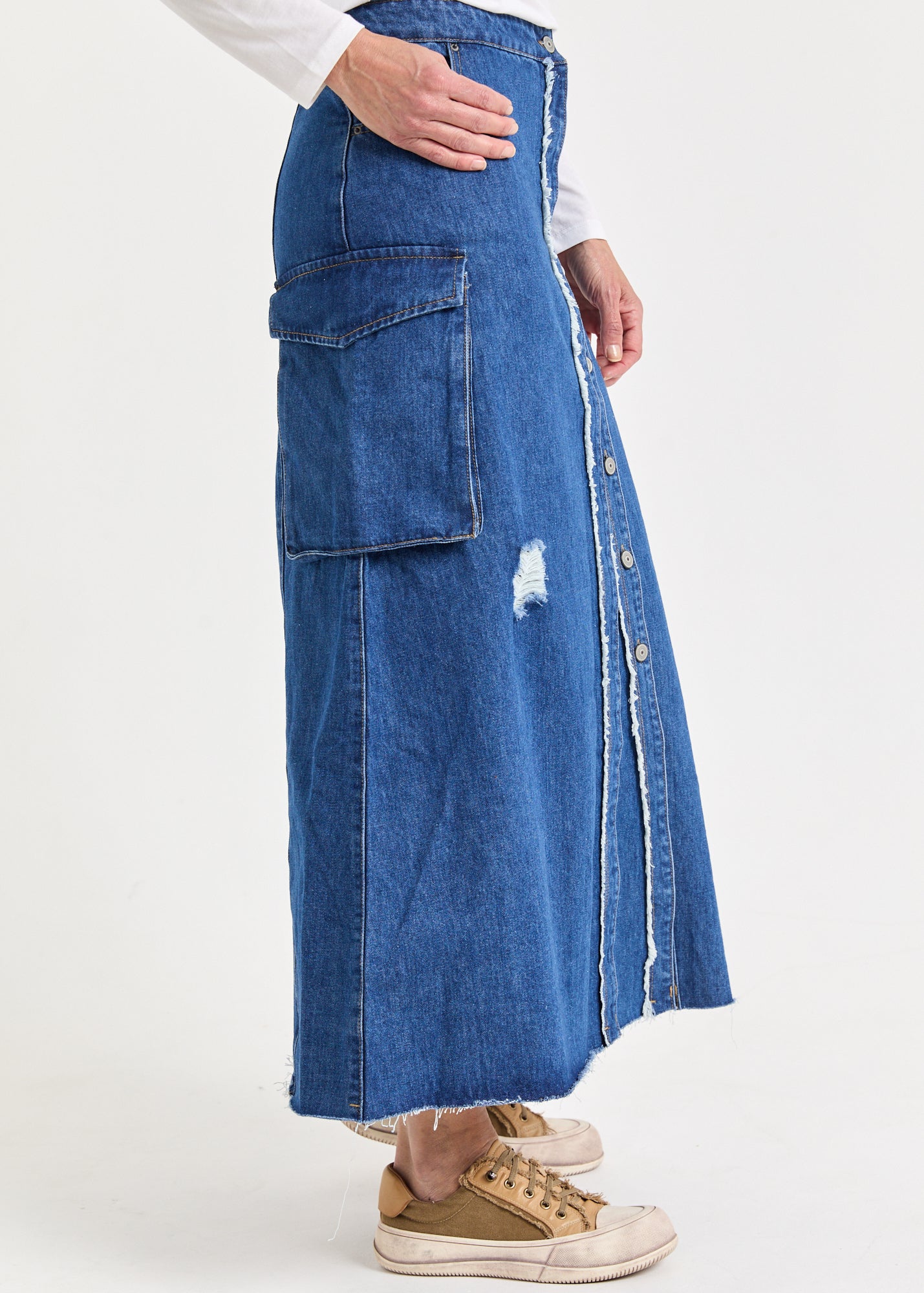 חצאית ג'ינס מקסי כיס קרגו כחול ווש