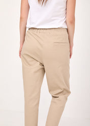 Classic beige patch and middle seam pants