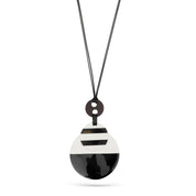 Striped resin necklace in two colors black and white