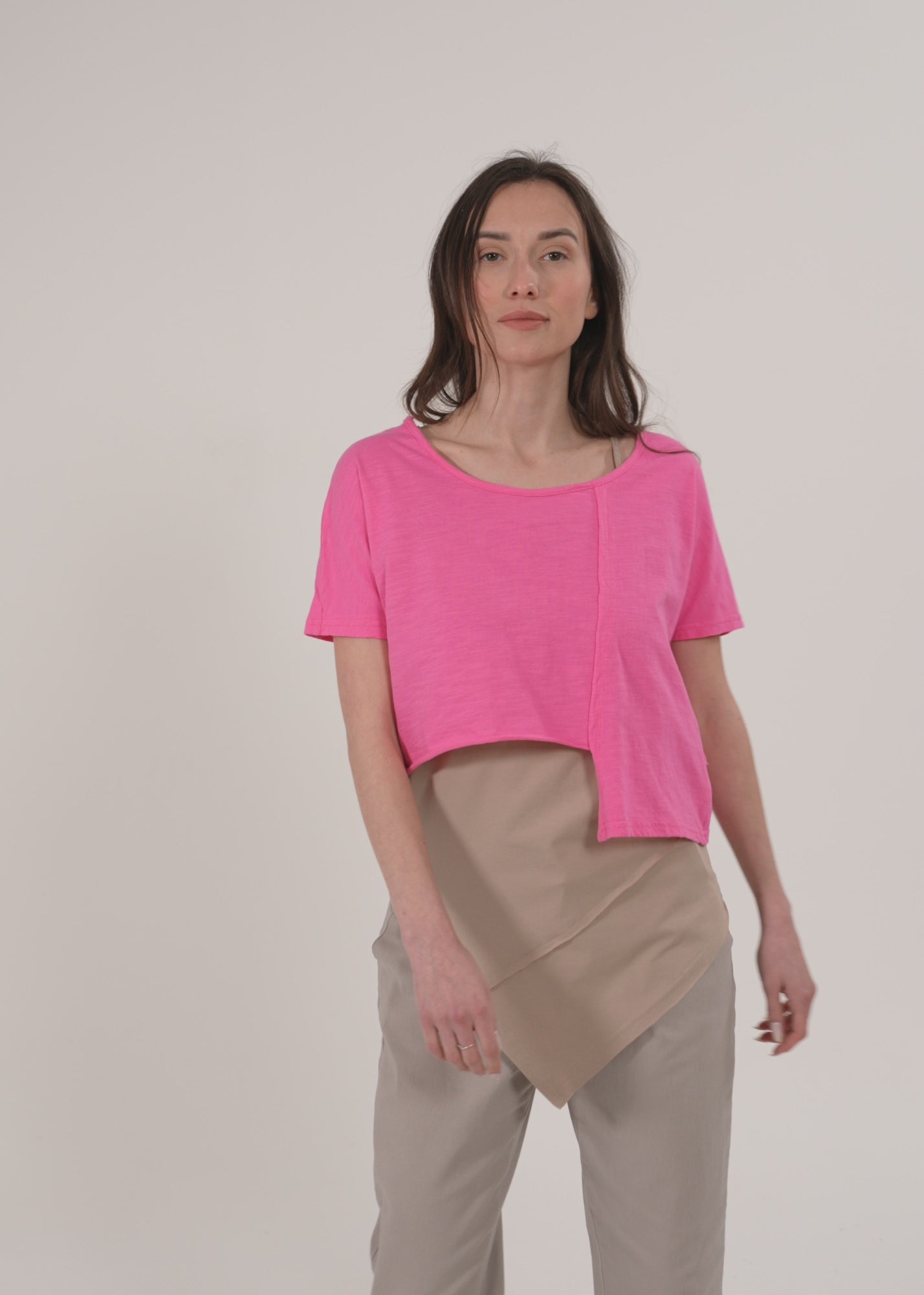 Shirt with pink rectangular cuts 