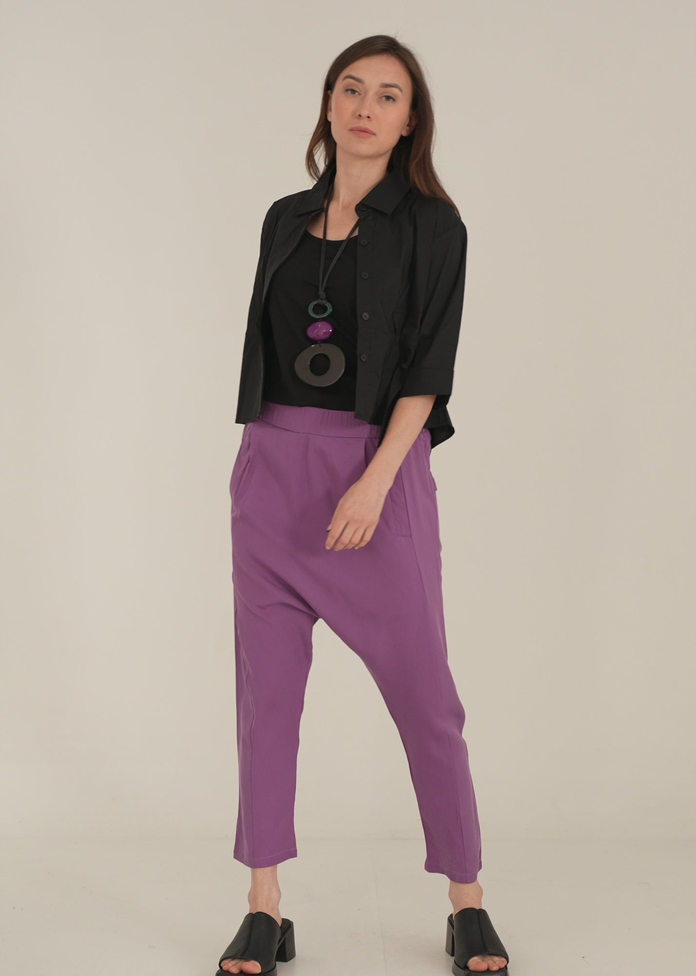 Black baggy pants with two pleats in front