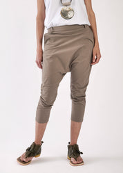 Boy long pants with back pockets green