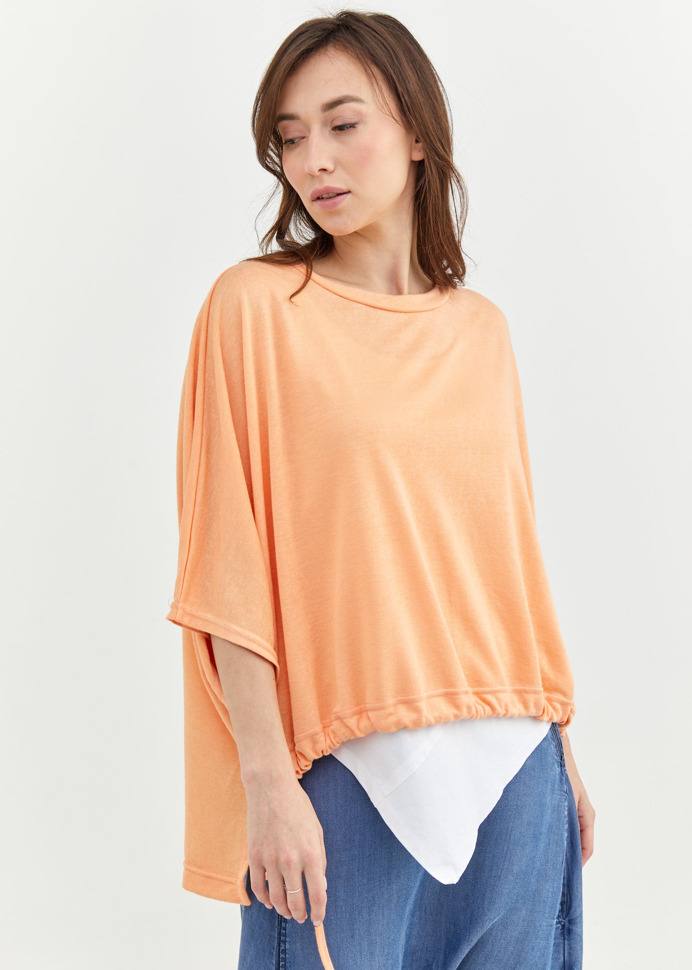 Short sleeve linen slav shirt with orange drawstring